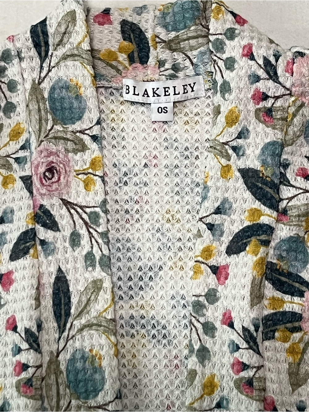 Boutique Floral Waffle Knit Open Front Cardigan One Size Lightweight Stretchy - Picture 3 of 7